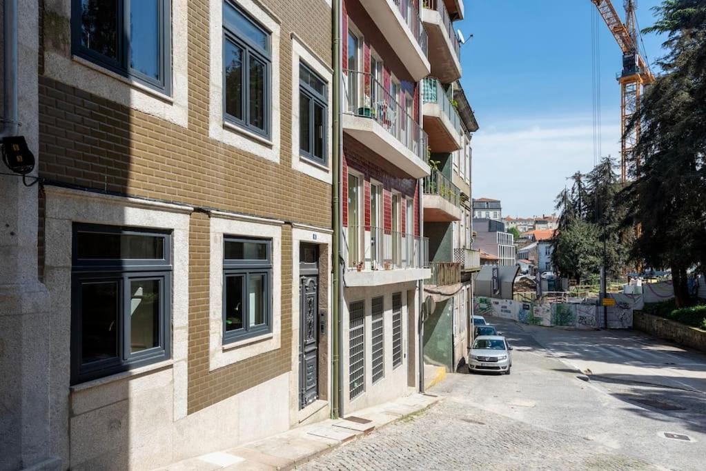 Chic Porto Hideaway: Pool & Garden Apartment Exterior photo