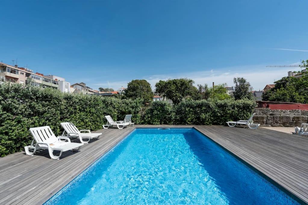 Chic Porto Hideaway: Pool & Garden Apartment Exterior photo